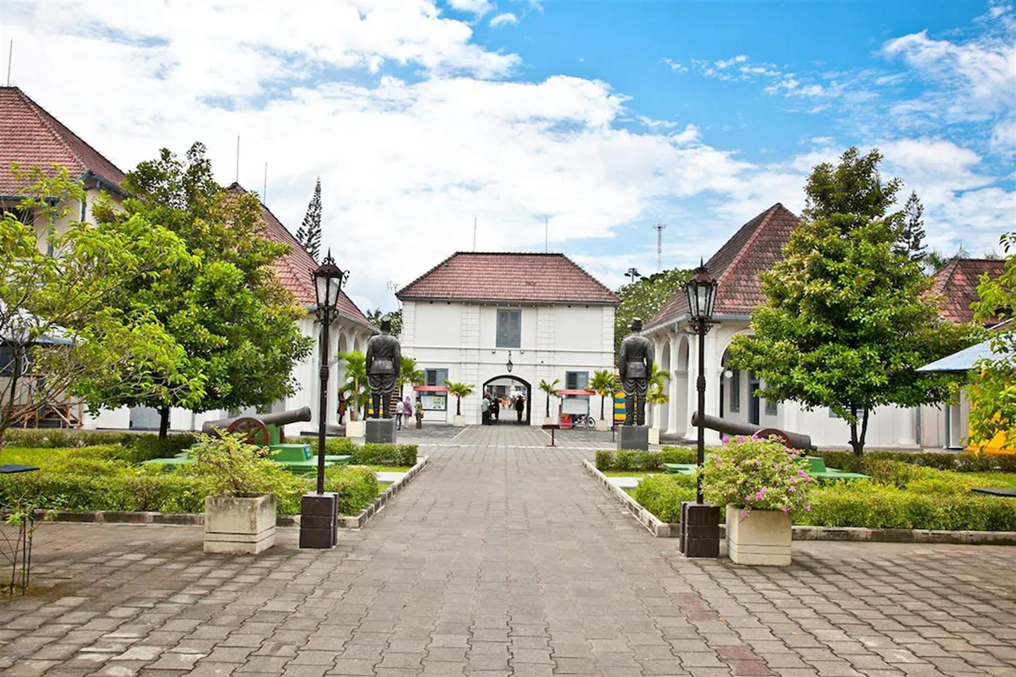 Monica Hotel Yogyakarta Eksteriør bilde